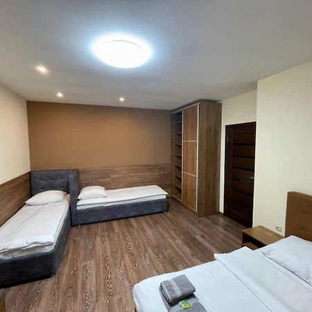 Apartments In Uzhgorod For You. Eksteriør bilde