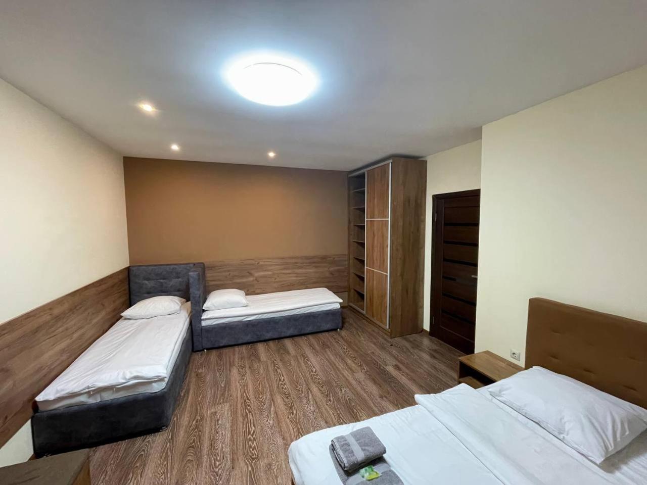Apartments In Uzhgorod For You. Eksteriør bilde